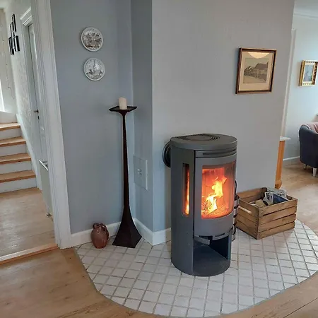 别墅 Cozy Located Townhouse In