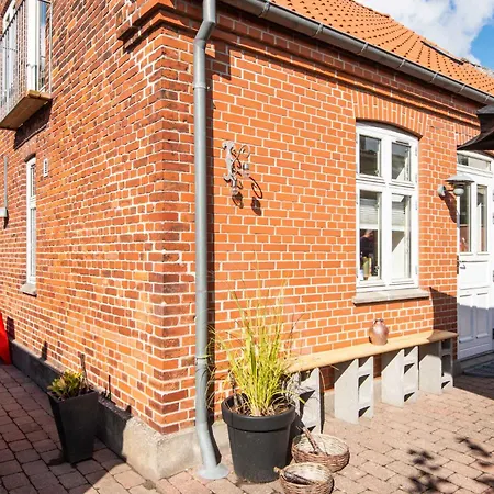 Villa Cozy Located Townhouse In Nakskov
