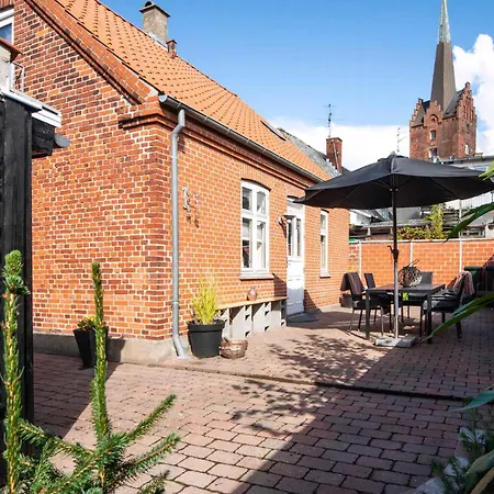 Cozy Located Townhouse In Nakskov